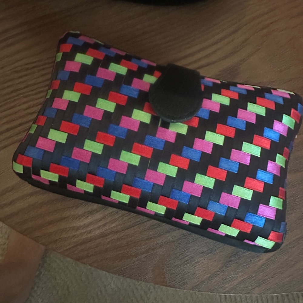 Delill creation Multicolor Woven Pattern Clutch Bag - Black Base